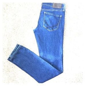 PINK Victoria’s Secret Skinny Jeans